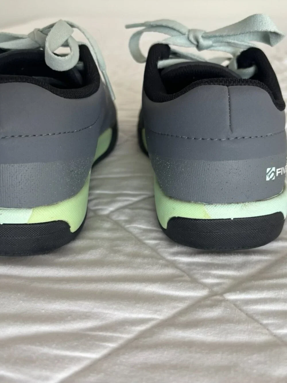 Five Ten Freerider Pro Mountain Bike Shoes Women's 8.5 Gray